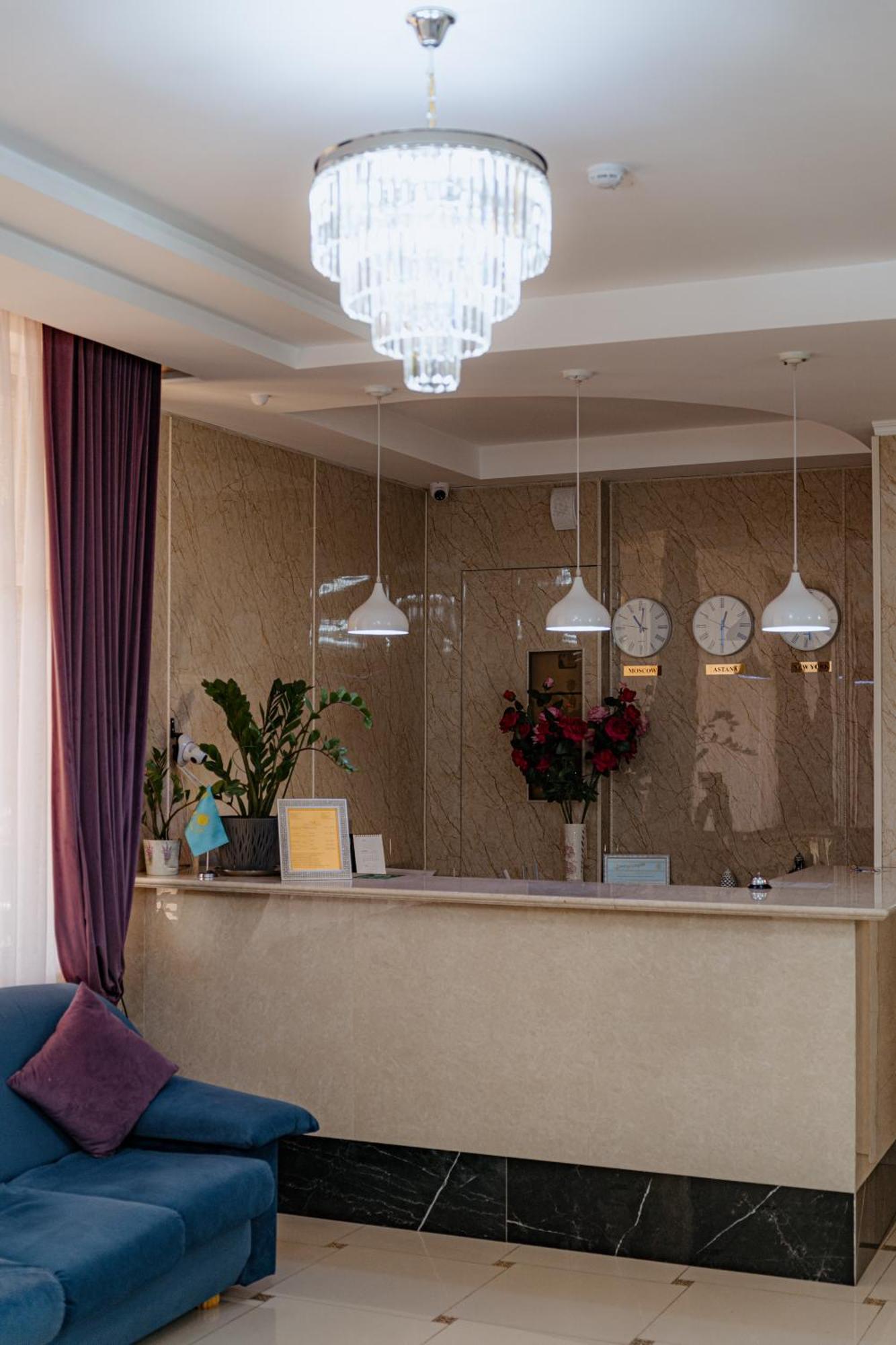 Union Plaza Otel Astana Dış mekan fotoğraf
