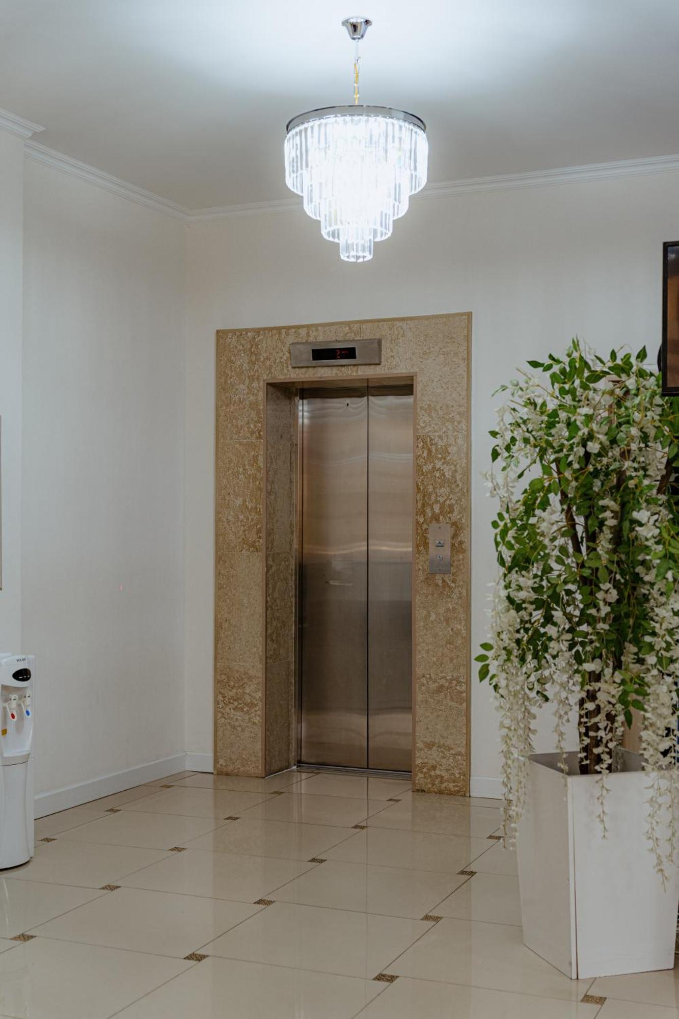 Union Plaza Otel Astana Dış mekan fotoğraf